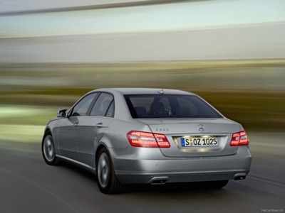 Mercedes-Benz E-Class 2010 Poster 561352