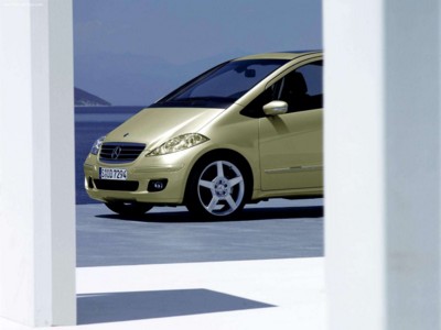 Mercedes-Benz A200 Avantgarde 3door 2005 Poster 562147