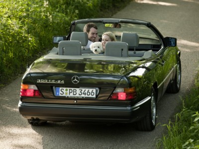 Mercedes-Benz E-Class Cabriolet 1991 mug #NC171496