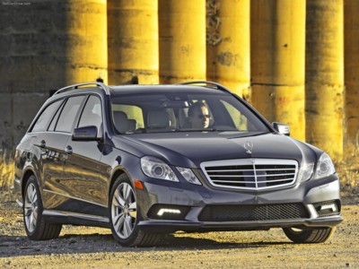 Mercedes-Benz E350 4Matic Wagon 2011 Poster 563025