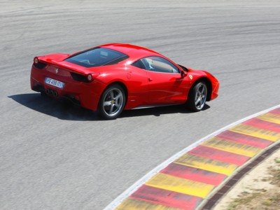 Ferrari 458 Italia 2011 stickers 564425