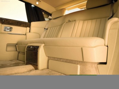 Rolls-Royce Phantom with Extended Wheelbase 2005 mouse pad