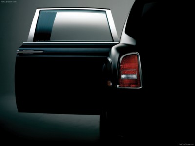 Rolls-Royce Phantom with Extended Wheelbase 2005 Mouse Pad 564981