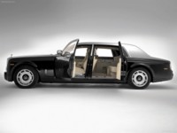 Rolls-Royce Phantom with Extended Wheelbase 2005 hoodie #565023