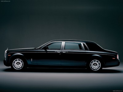 Rolls-Royce Phantom with Extended Wheelbase 2005 tote bag #NC195889