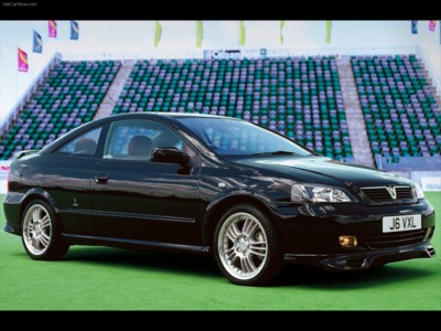 Vauxhall Astra Coupe 2000 metal framed poster