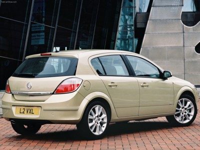 Vauxhall Astra 5-door 2005 poster