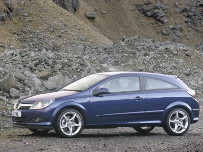 Vauxhall Astra Sport Hatch 2005 poster