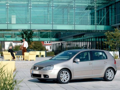 Volkswagen Golf 2.0 TDI 5door 2004 poster