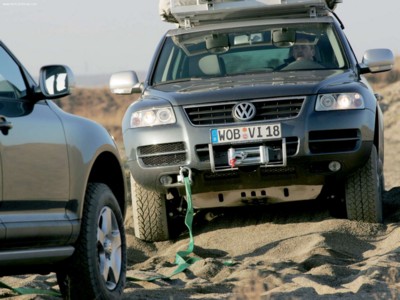 Volkswagen Touareg Expedition 2005 poster