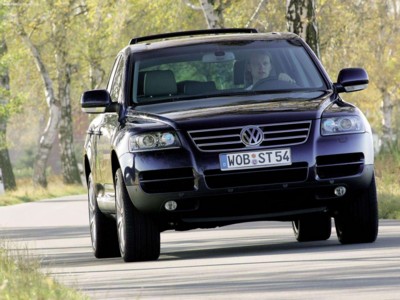 Volkswagen Touareg V6 TDI with Exclusive Equipment 2005 Mouse Pad 570100