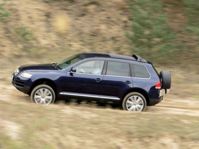 Volkswagen Touareg V6 TDI with Exclusive Equipment 2005 Mouse Pad 570130