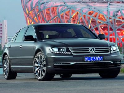 Volkswagen Phaeton 2011 puzzle 571234