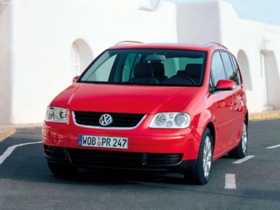 Volkswagen Touran 2003 Poster 571242