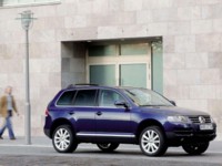 Volkswagen Touareg V6 TDI with Exclusive Equipment 2005 puzzle 572158