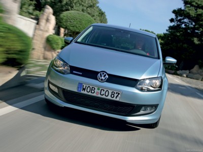 Volkswagen Polo BlueMotion Concept 2009 Poster 573074
