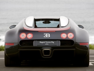 Bugatti Veyron Fbg par Hermes 2009 wooden framed poster