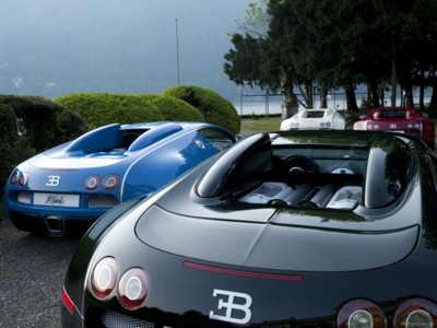 Bugatti Veyron Centenaire 2009 wooden framed poster