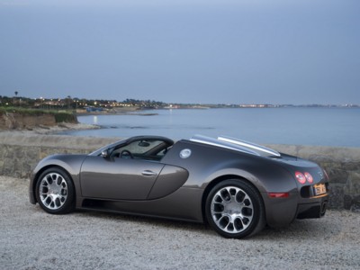 Bugatti Veyron Grand Sport 2009 Poster 576201