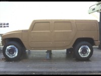 Hummer H2 SUV Concept 2002 hoodie #576632