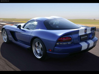 Dodge Viper SRT10 Coupe 2005 Poster with Hanger