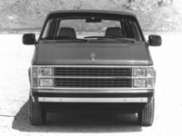 Dodge Caravan 1984 Longsleeve T-shirt #577477