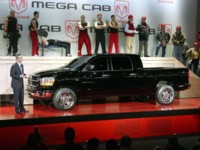 Dodge Ram Mega Cab 2006 hoodie #578027