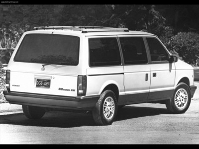 Dodge Caravan 1989 tote bag
