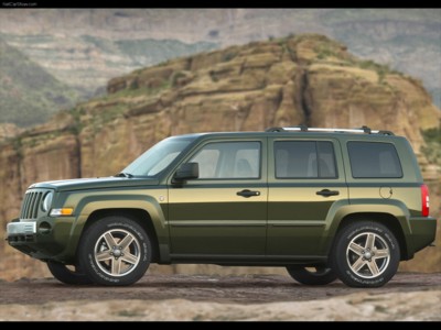 Jeep Patriot 2007 Poster with Hanger