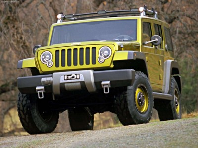 Jeep Rescue Concept 2004 calendar