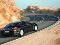 Porsche Panamera 2010 Poster 581156