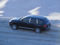 Porsche Cayenne S 2004 Sweatshirt #581378