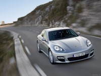 Porsche Panamera 2010 Mouse Pad 581556