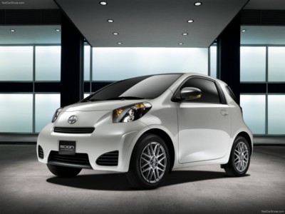 Scion iQ 2011 Poster with Hanger