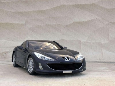Peugeot 907 Concept 2004 Poster with Hanger
