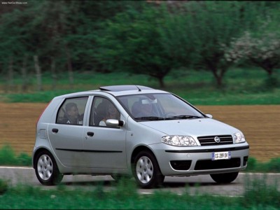 Fiat Punto Dynamic 2003 Poster with Hanger