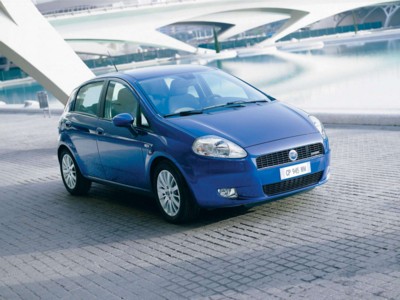 Fiat Grande Punto 2005 puzzle 595008