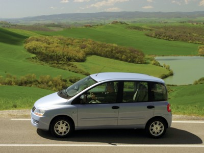 Fiat Multipla 2004 Poster with Hanger