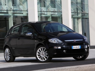 Fiat Punto Evo 2010 puzzle 595140