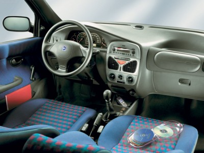 Fiat Strada 2003 mouse pad