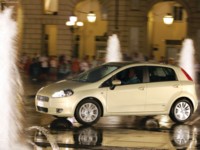 Fiat Grande Punto 2005 mug #NC134733