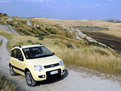 Fiat Panda 4x4 2004 puzzle 596787