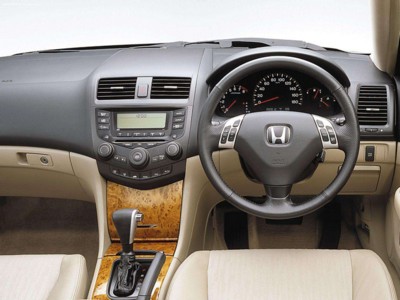 Honda Accord Sedan 2.4TL European Version 2003 calendar