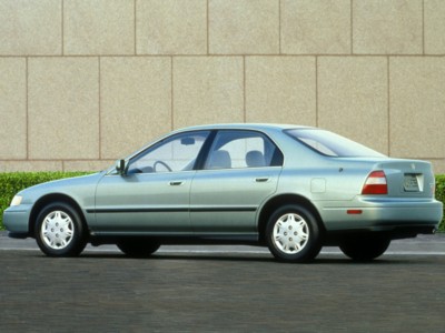 Honda Accord Sedan 1994 pillow