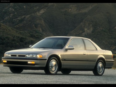 Honda Accord Coupe 1990 canvas poster
