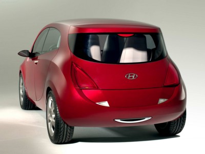 Hyundai HED 1 Concept 2005 Poster with Hanger