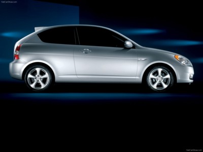 Hyundai Accent 2010 poster