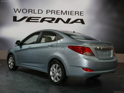 Hyundai Verna 2011 tote bag