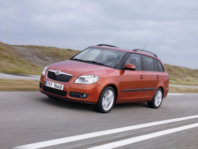 Skoda Fabia Combi 2008 puzzle 604020