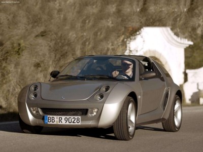 Smart Roadster Coupe 2003 Poster 608133
